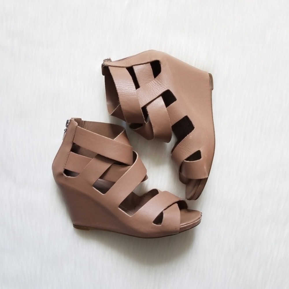 Dolce Vita Pela Tan Cross Strap Wedge Sandal